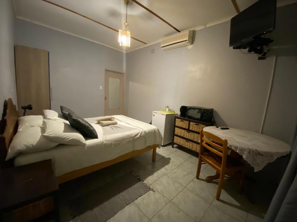 El-Kole Bed And Breakfast ซูเมบ ภายนอก รูปภาพ